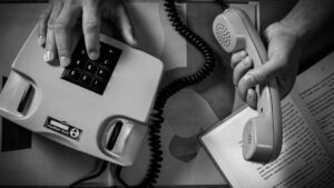 Cuentos por Teléfono: La Magia de Contar Historias a Distancia