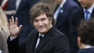 Análisis: A pesar de una mala evaluación económica, la imagen de Milei se mantiene fuerte
