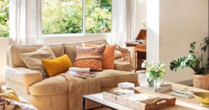 Las Abuelas Marcan Tendencia: Mantén Tu Hogar Estilo y Calidez con las Nuevas Mantitas y Cojines de Invierno de Zara Home