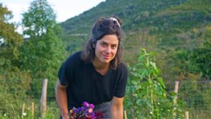 Herbarios, Arte Floral y Agricultura Sostenible en los Pirineos: Una Experiencia Conectada con la Naturaleza