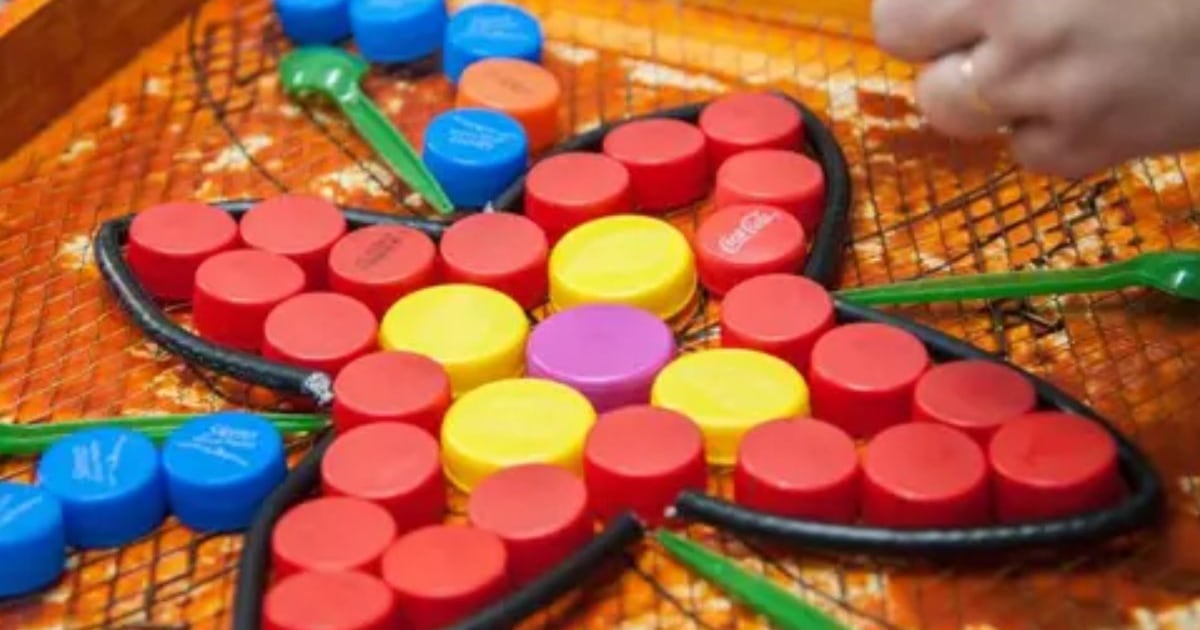 ¡Descubre el valor de las tapitas de plástico! Cómo aprovecharlas en casa y evitar que acaben en la basura – Radio Mitre